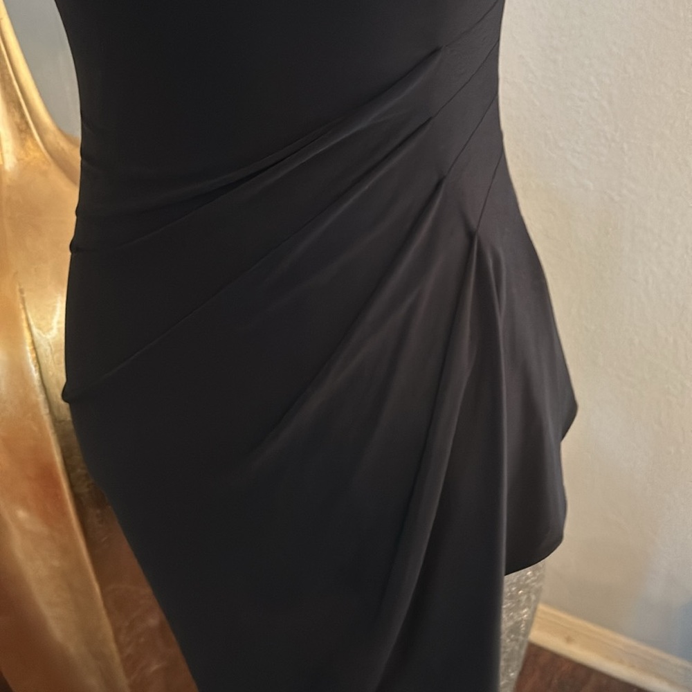 Cache Dress 0 - Picture 3 of 12